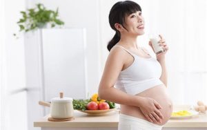 Sữa và các chế phẩm từ sữa – nguồn vi chất dồi dào giúp mẹ bầu khỏe mạnh